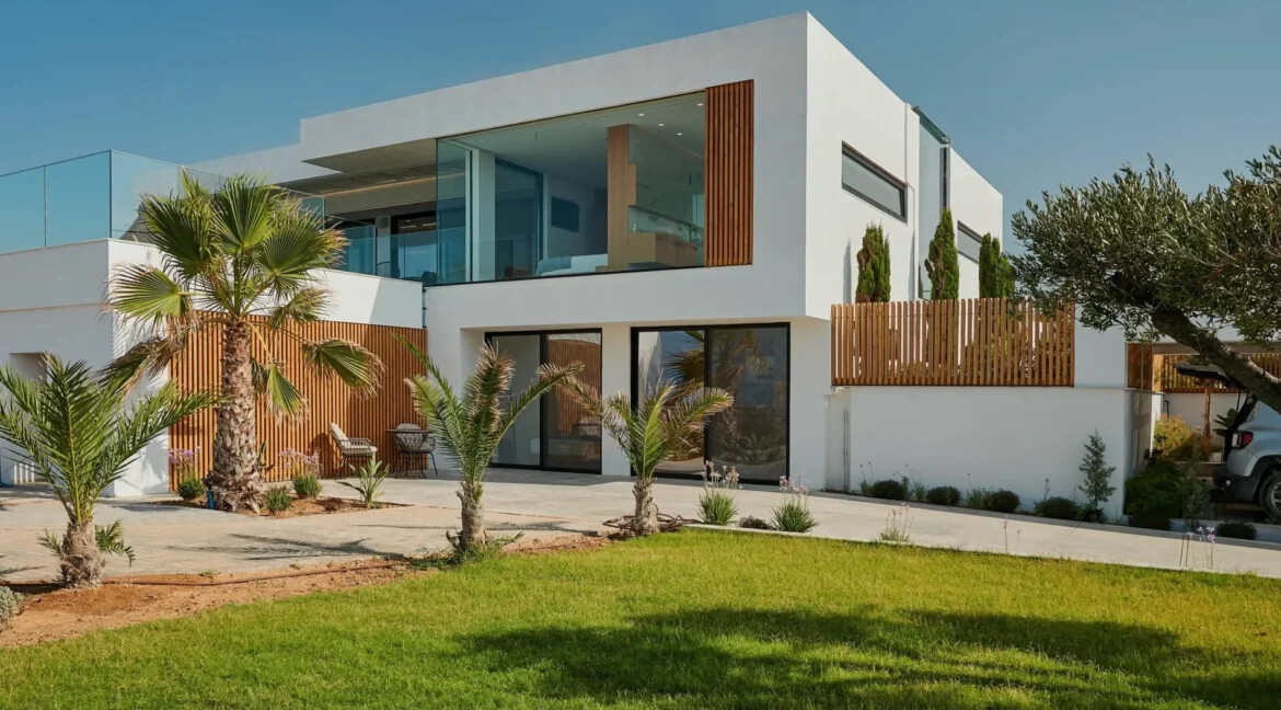 New Modern Villa for sale in Crete 11