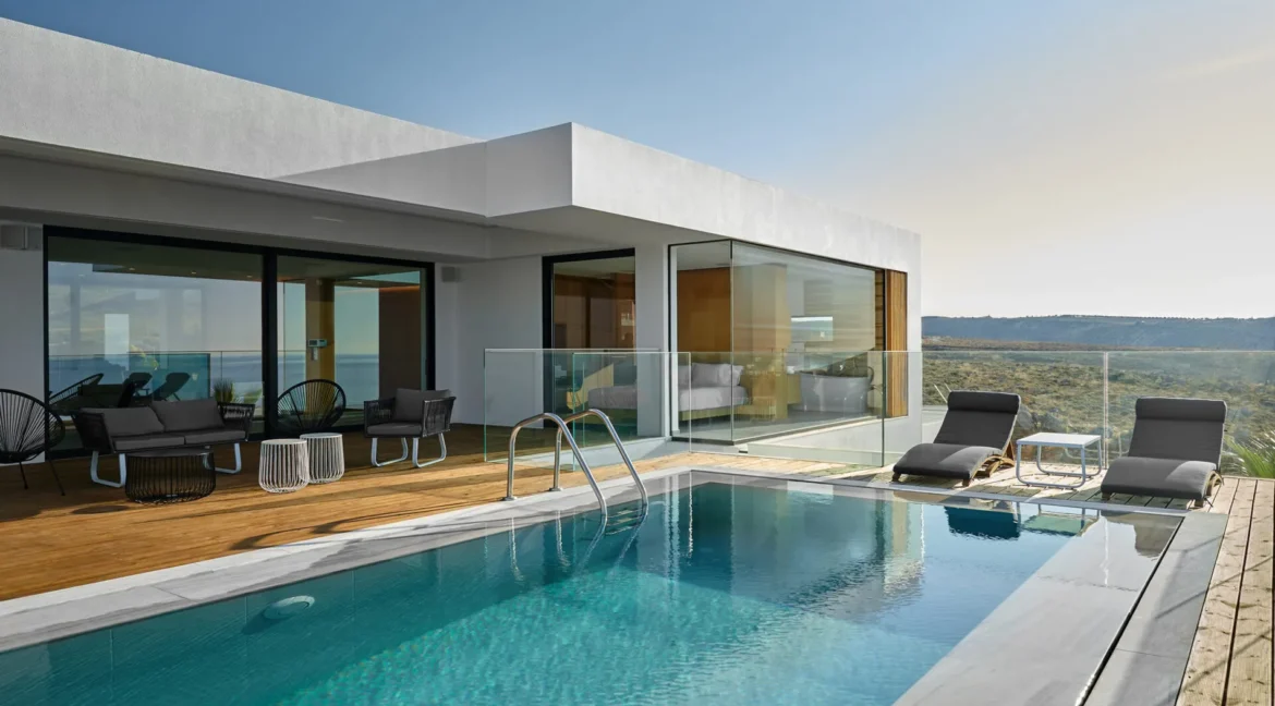 New Modern Villa for sale in Crete 12