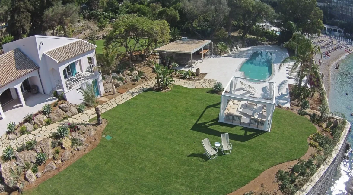 Seafront Luxury Villa at Paleokastritsa Corfu 5