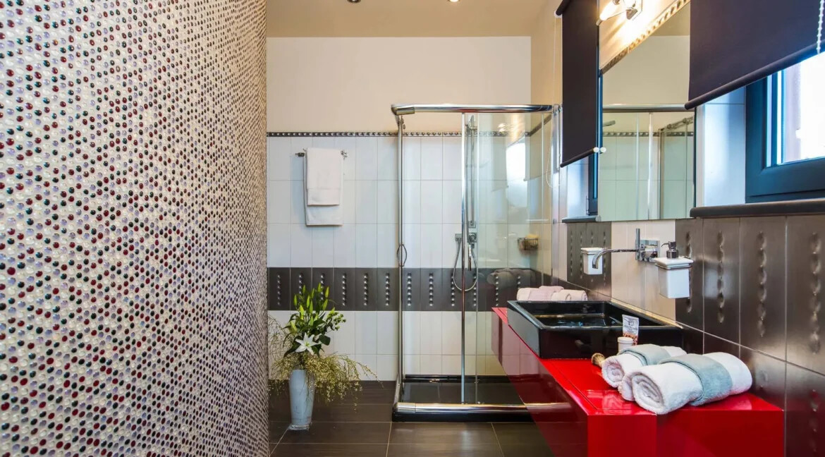 Seafront Villa for sale at Tersanas Chania Crete 20