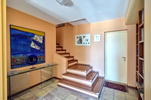 Spectacular villa in Athens for sale 11
