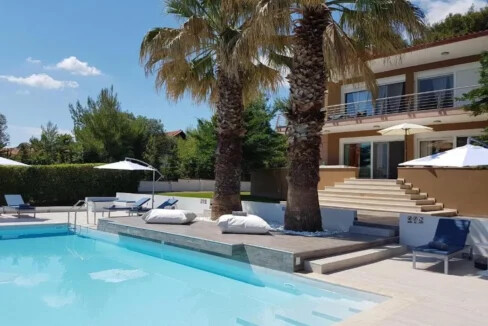 Villa Complex in Kriopigi Halkidiki for sale