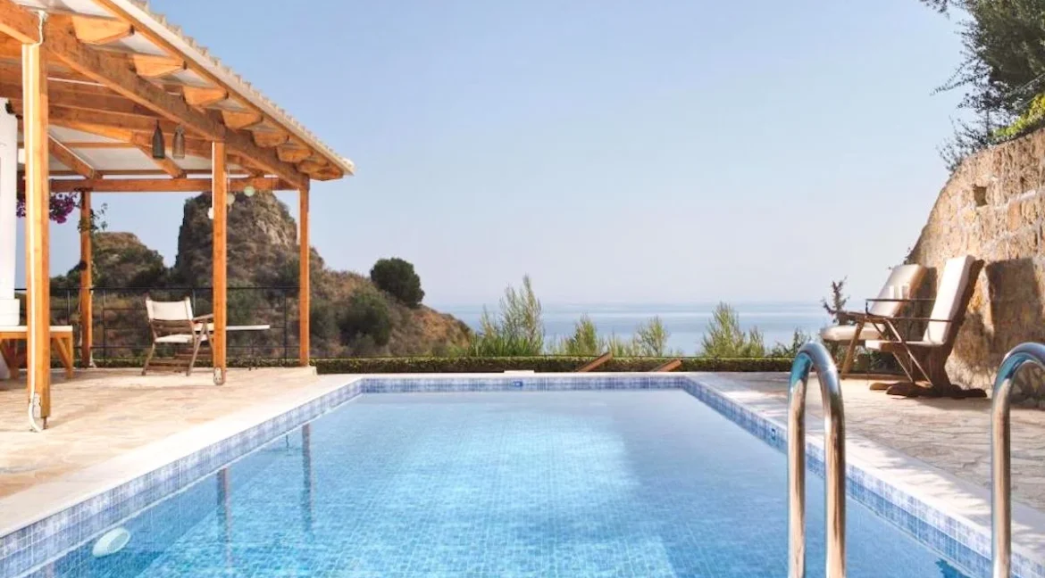 Villa with Panoramic Views in Zakynthos 32