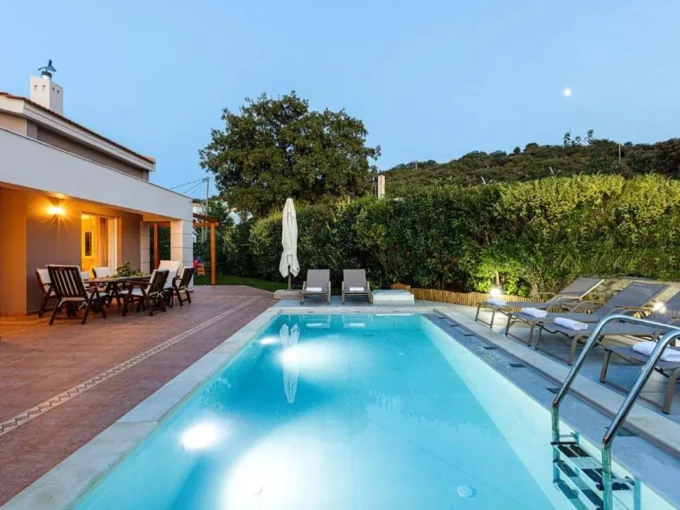 Villa with Pool in Rethymno Crete for sale