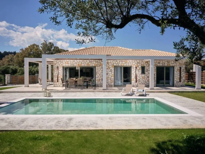 Villa with pool Zakynthos Greece for sale