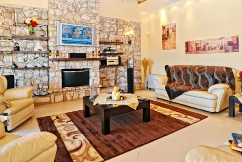luxury Villa for sale in Corfu with private pool 1