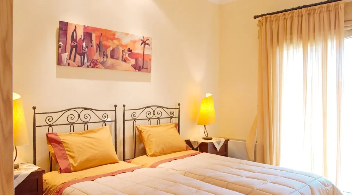 luxury Villa for sale in Corfu with private pool 13