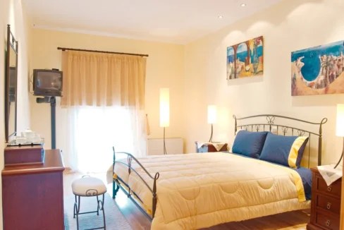 luxury Villa for sale in Corfu with private pool 15
