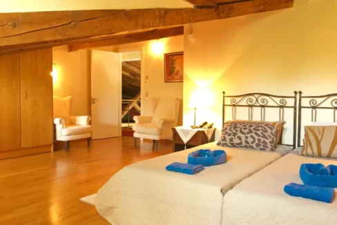 luxury Villa for sale in Corfu with private pool 22