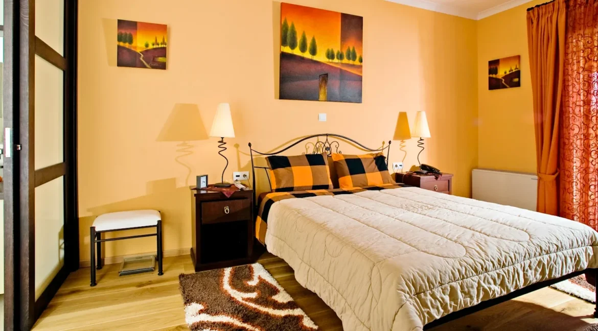 luxury Villa for sale in Corfu with private pool 24