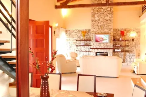 luxury Villa for sale in Corfu with private pool 9