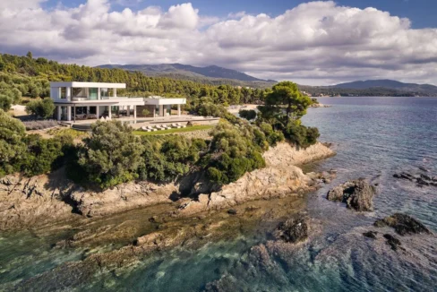 Amazing and Unique Seafront Mansion in Halkidiki 1