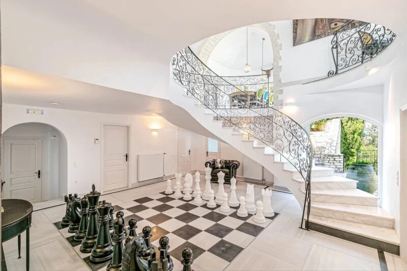 Sea views Villa in Corfu for sale