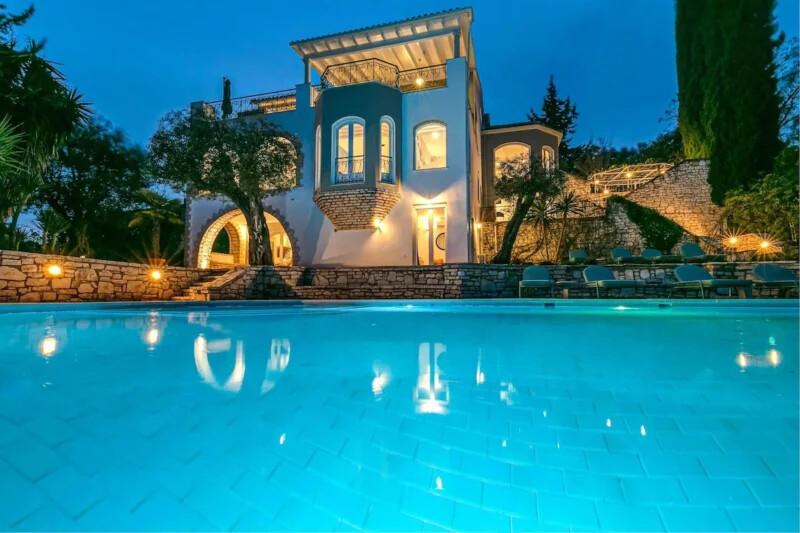 Sea views Villa in Corfu for sale