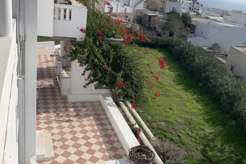 House for sale in Santorini 2