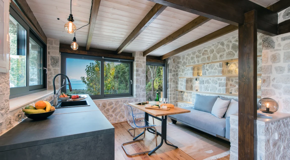 Luxurious Hillside Villa for sale in Corfu 13