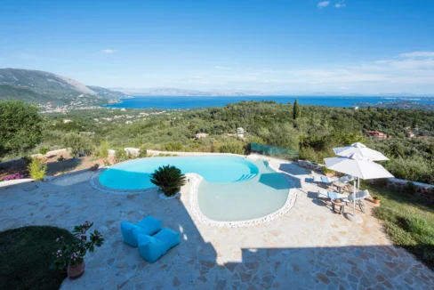 Luxurious Hillside Villa for sale in Corfu 24