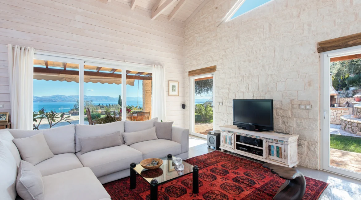 Luxurious Hillside Villa for sale in Corfu 36