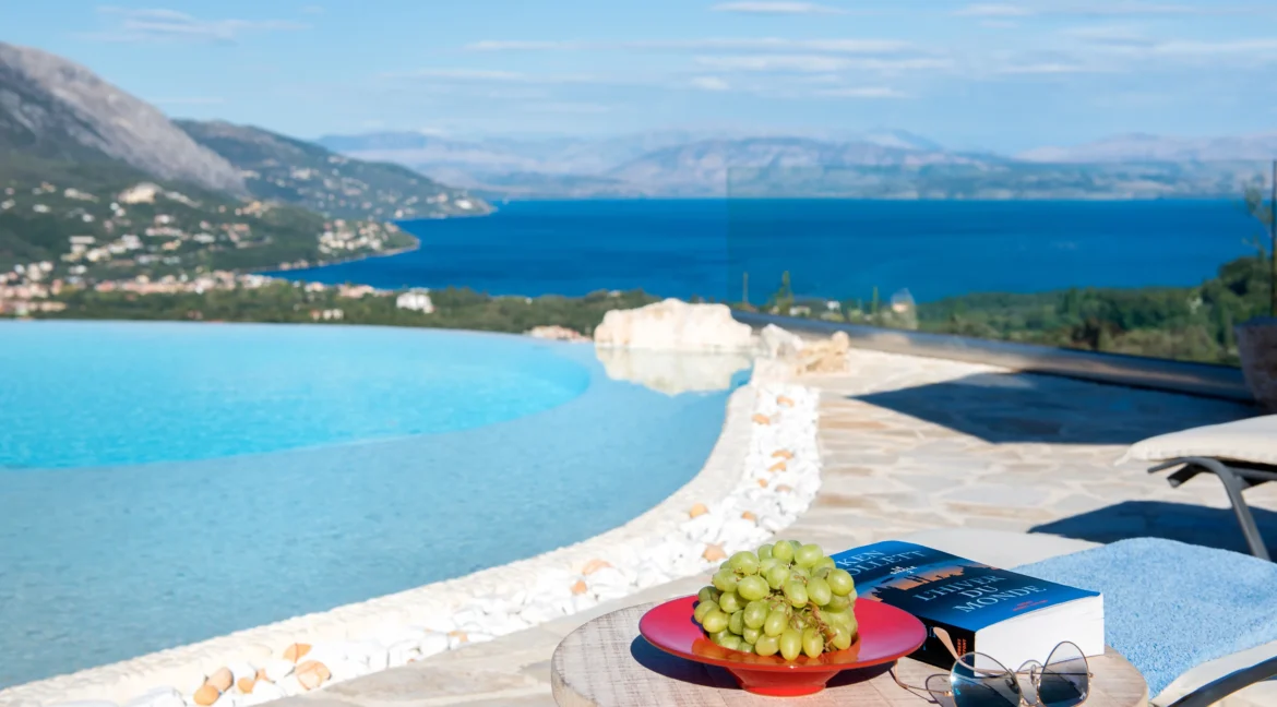 Luxurious Hillside Villa for sale in Corfu 40