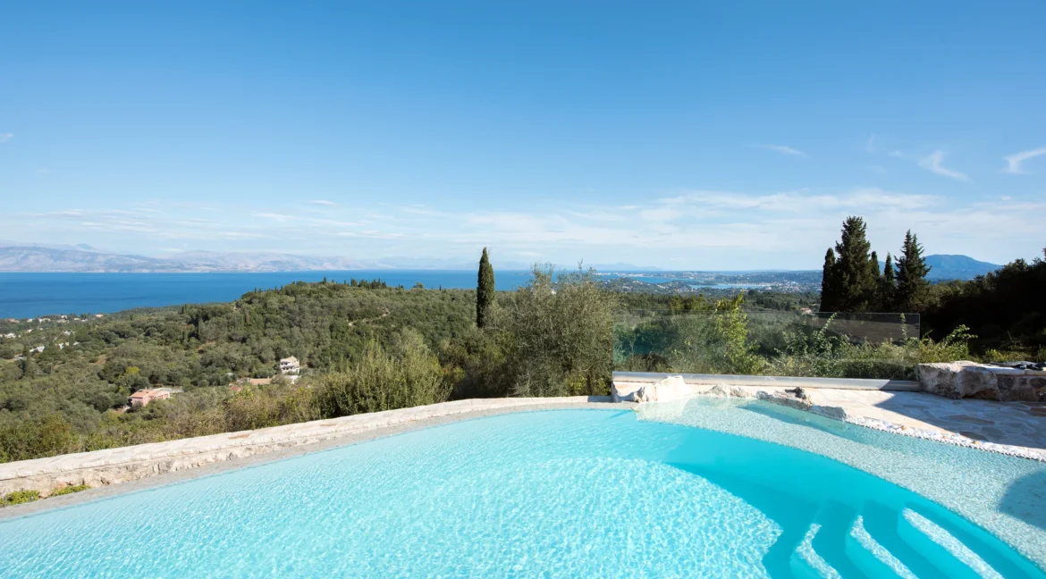 Luxurious Hillside Villa for sale in Corfu 42