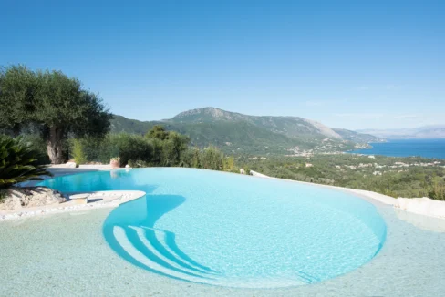 Luxurious Hillside Villa for sale in Corfu 5