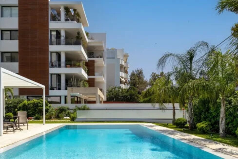 Luxurious Triplex Penthouse with Panoramic Sea Views in Glyfada for sale 2