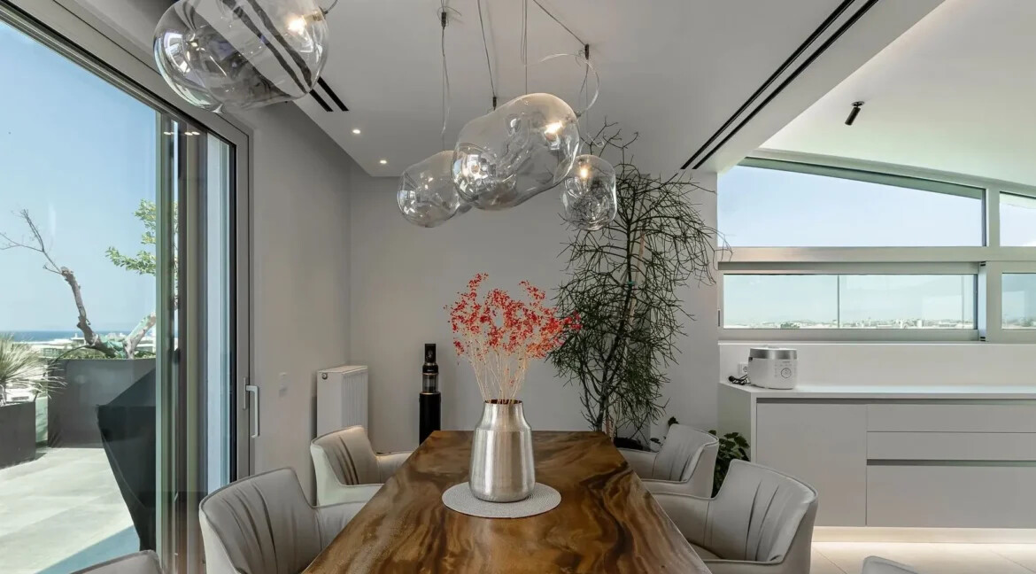 Luxurious Triplex Penthouse with Panoramic Sea Views in Glyfada for sale 20