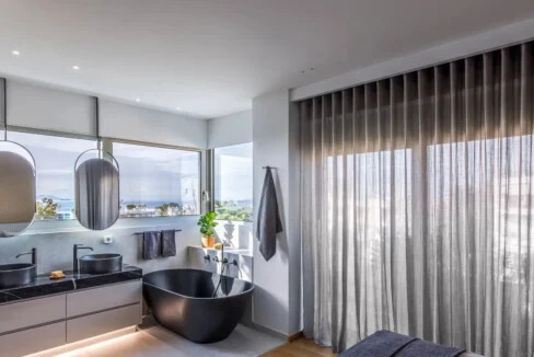 Luxurious Triplex Penthouse with Panoramic Sea Views in Glyfada for sale 3