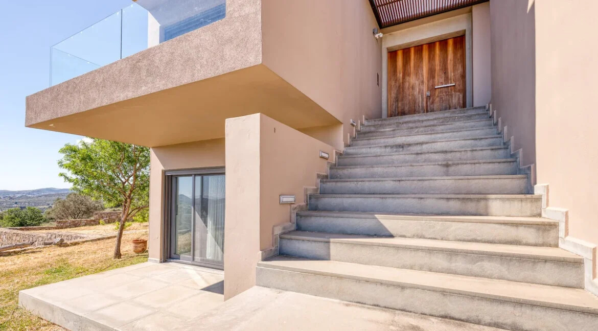 Luxurious Villa for Sale in Athens, Greece 1