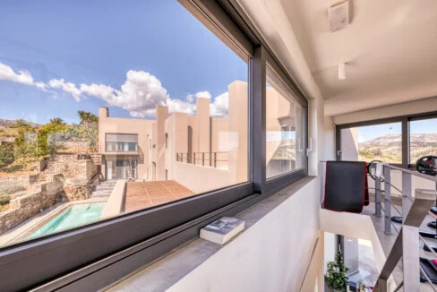 Luxurious Villa for Sale in Athens, Greece 11