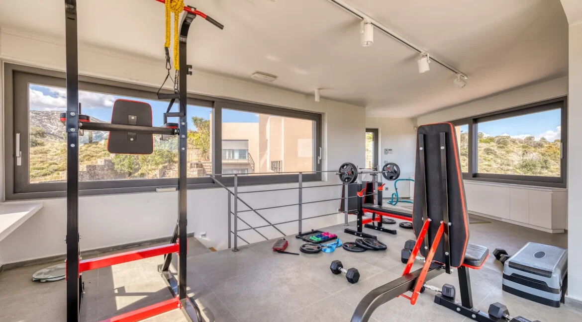 Luxurious Villa for Sale in Athens, Greece 12