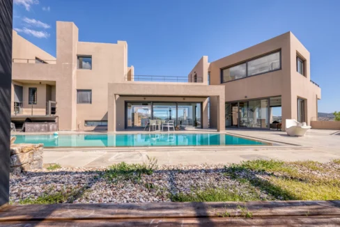 Luxurious Villa for Sale in Athens, Greece 16