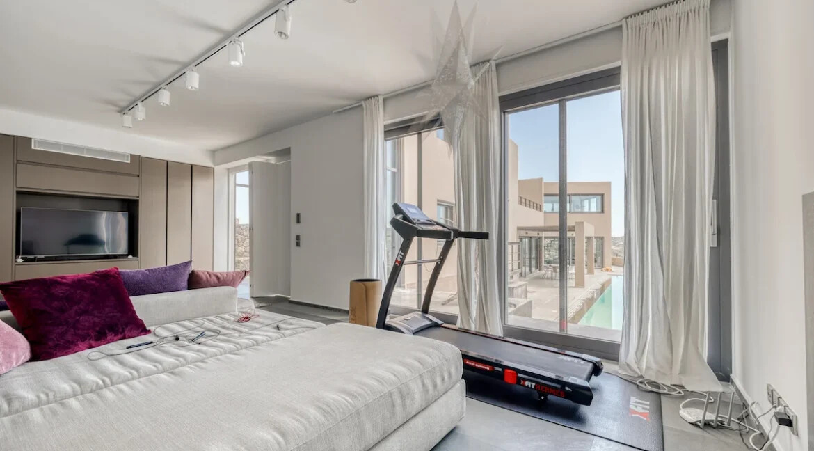 Luxurious Villa for Sale in Athens, Greece 27