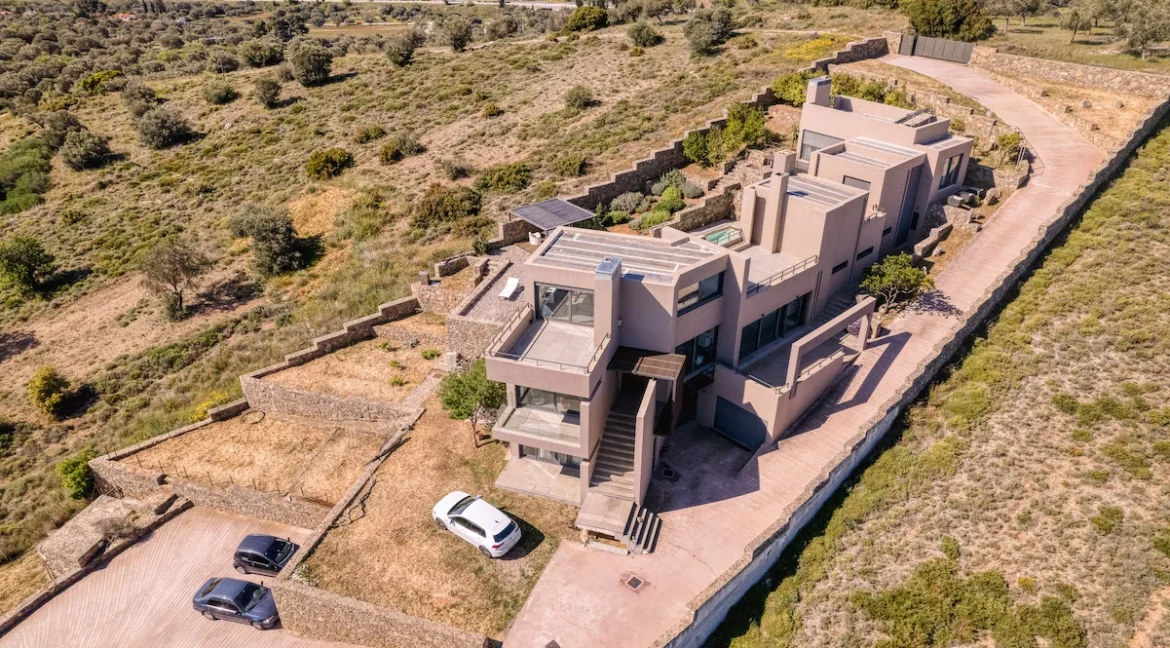 Luxurious Villa for Sale in Athens, Greece 40