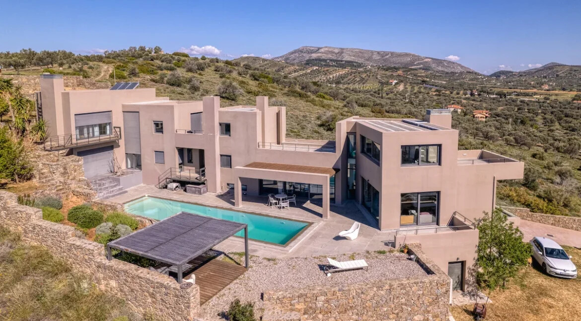 Luxurious Villa for Sale in Athens, Greece 46