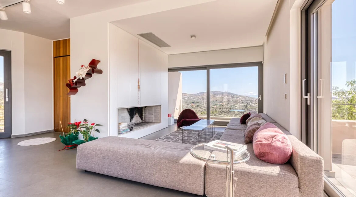 Luxurious Villa for Sale in Athens, Greece 6