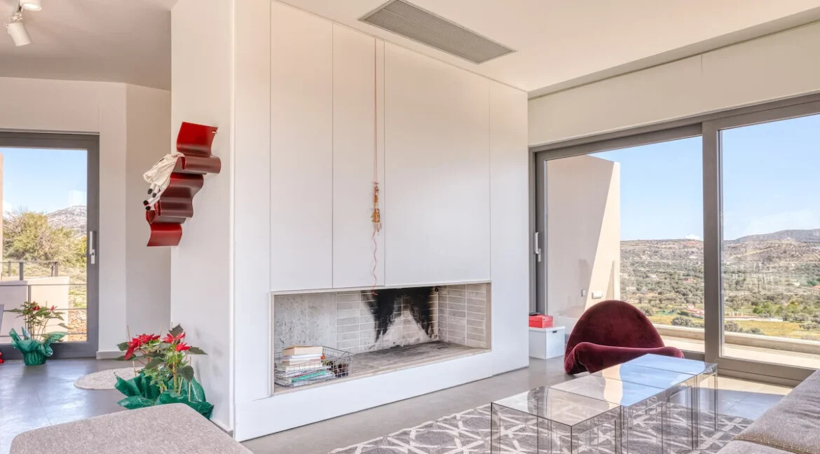 Luxurious Villa for Sale in Athens, Greece 8