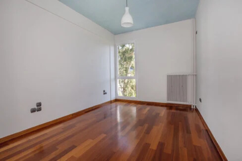 Luxury Living Apartment in Glyfada Athens 19