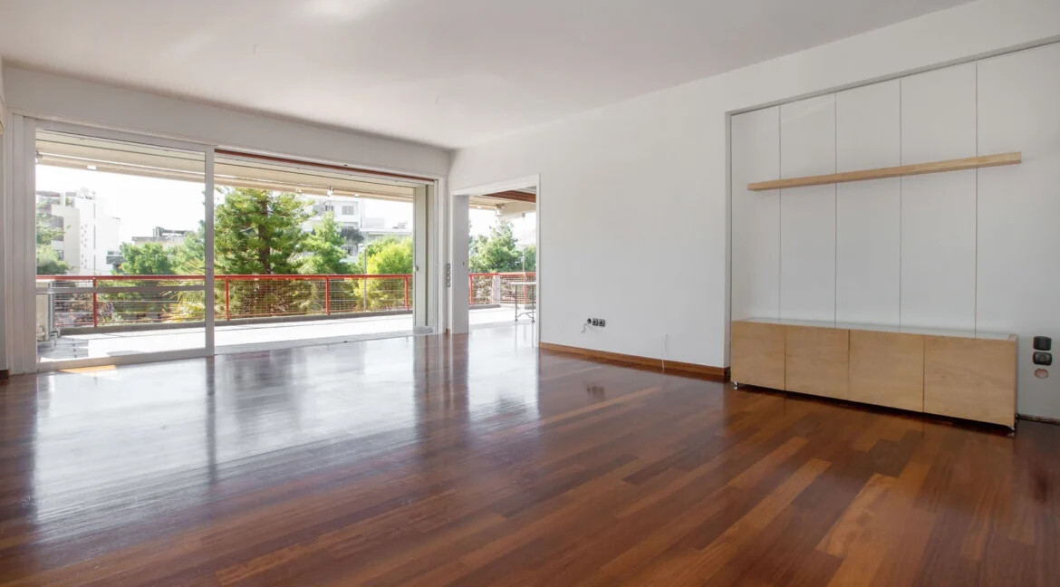 Luxury Living Apartment in Glyfada Athens 21