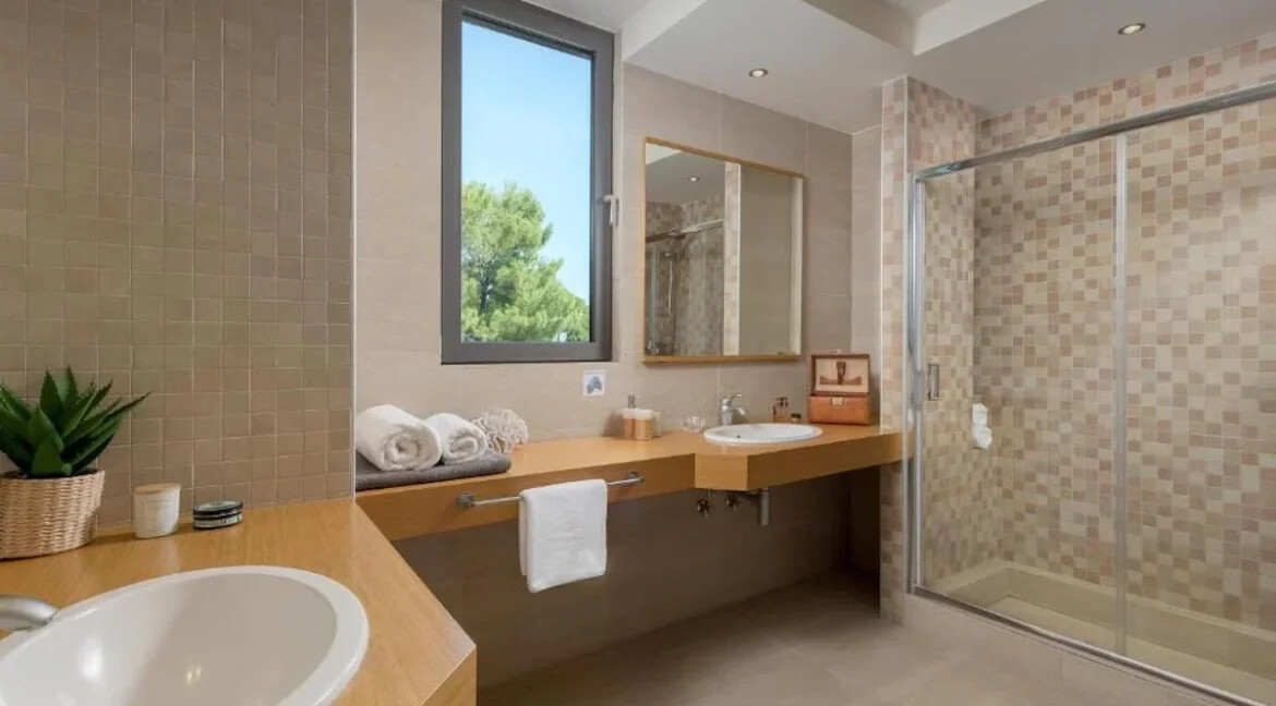 Luxury Villa in Rhodes For Sale 21