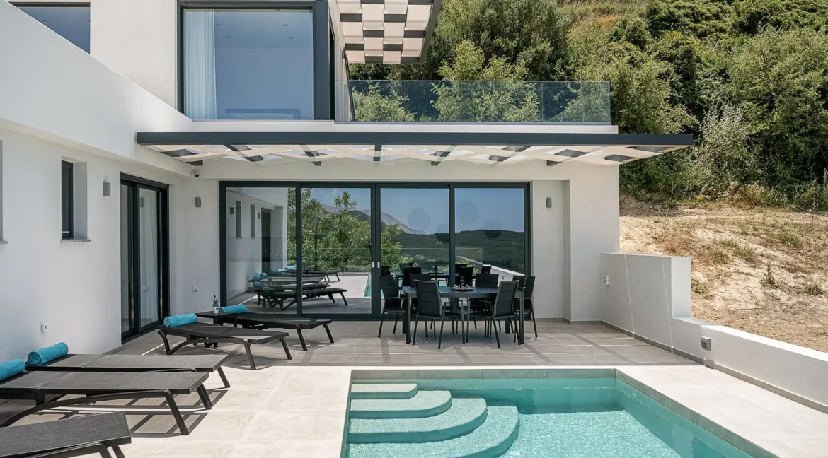 Modern Villa for Sale in Crete 25