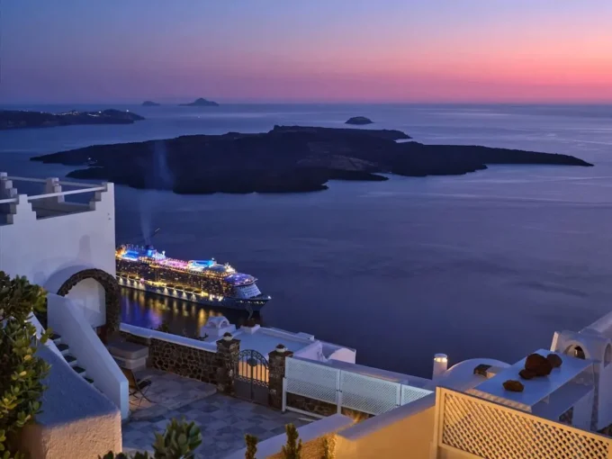Seaview Property in Santorini Greece