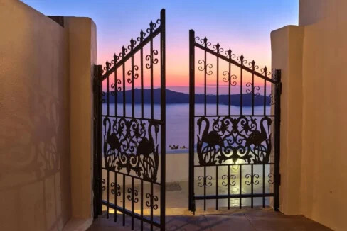 Seaview Property in Santorini Greece 4