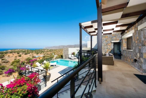 Stone-built modern villa in Crete For Sale 12