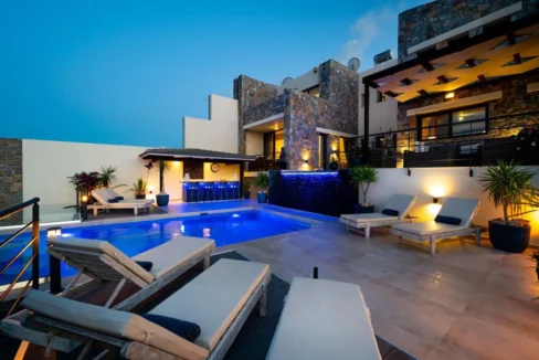 Stone-built modern villa in Crete For Sale 4