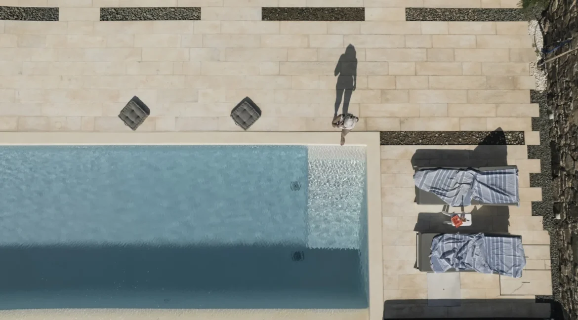 Stylish villa for sale Syros island 32