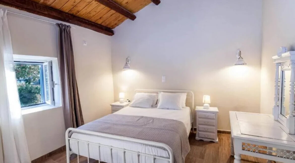 Traditional Mansion in the South of Corfu for sale 17