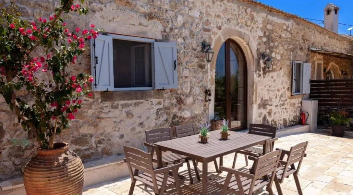 Traditional Mansion in the South of Corfu for sale 19