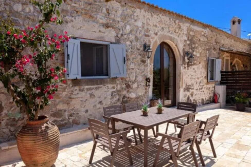 Traditional Mansion in the South of Corfu for sale 19