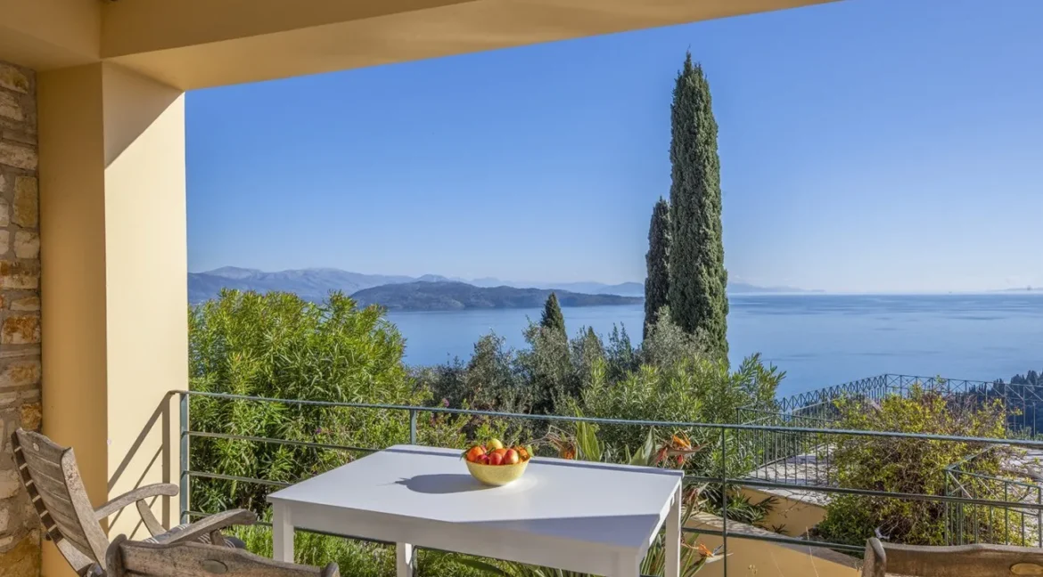 Villa North-East Corfu for sale 1